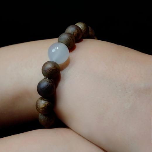 翡翠珠子配沉香手串 商品图5