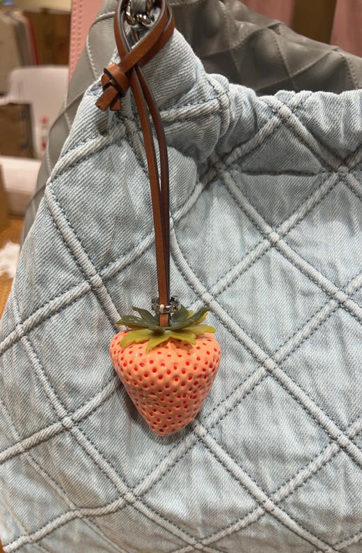 原单正品tb草莓挂件 商品图8