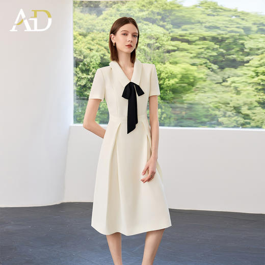 AD高端法式气质连衣裙女2025新款夏季蝴蝶结飘带收腰显瘦中长裙子 商品图1