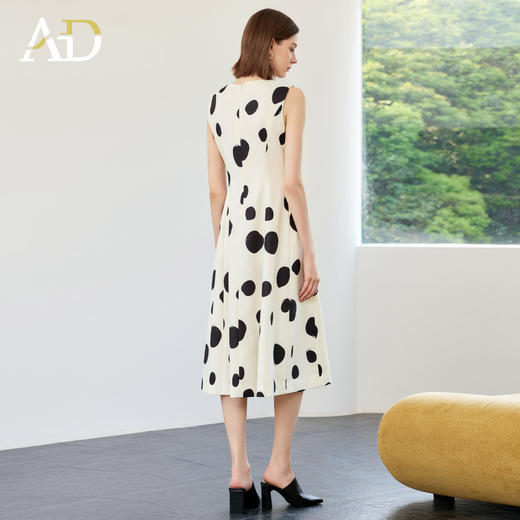 AD高端气质连衣裙女2025新款夏季波点无袖背心裙宽松显瘦中长裙子 商品图4
