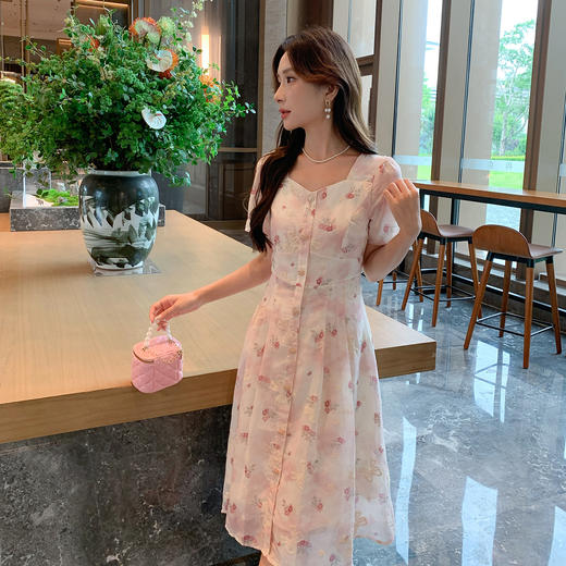 奢姿大码女装2025夏季减龄印花方领连衣裙胖妹妹绣花设计时尚裙子9952869756 商品图2