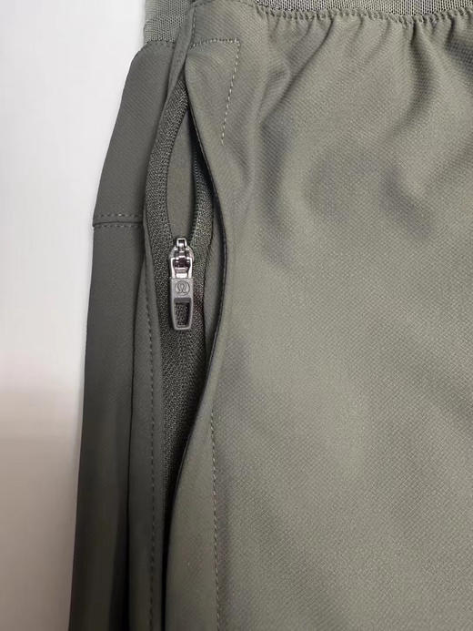 越南来的，原单正品露露lululemon 虹吸速干短裤
颜色：墨绿色   黑色
尺码：M   L   xL    XXL码 商品图10