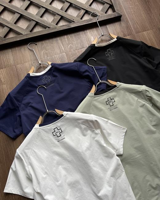 点此购买 海丽汉森夏季男士ARCV系列日常休闲速干圆领T恤 xj 318879 商品图9