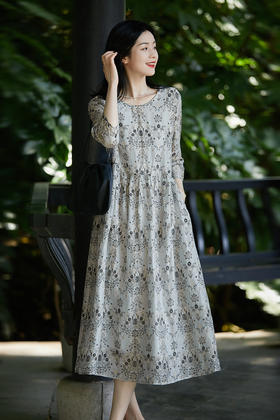 品牌订单轻奢法式碎花连衣裙