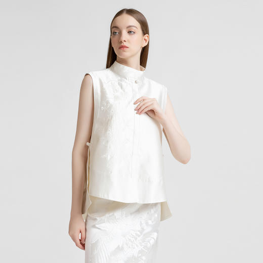 LIZZY 早秋 复古优雅新中式刺绣百搭名媛范经典马甲背心7856 商品图3