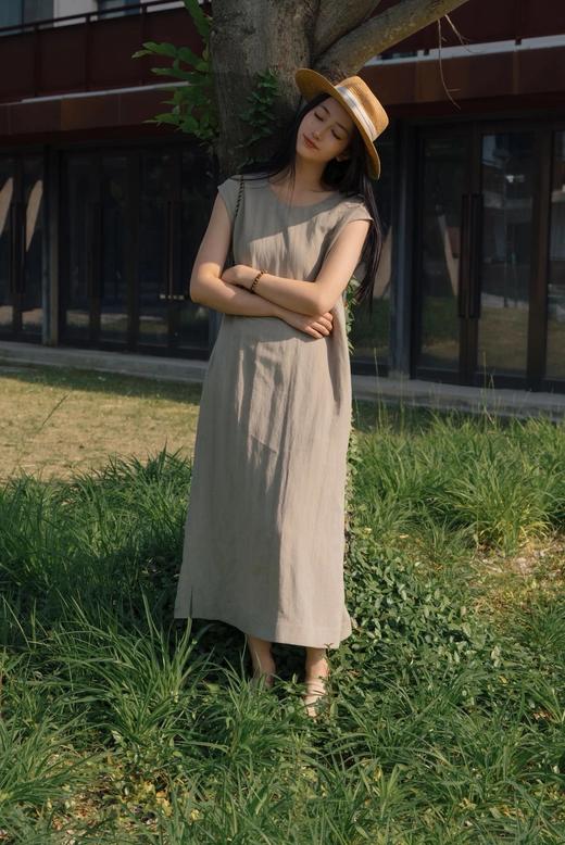 LPIUTY品牌直发！高阶廓形极简极奢连衣裙 B0725009 商品图3