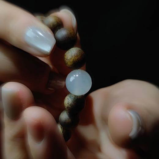 翡翠珠子配沉香手串 商品图7