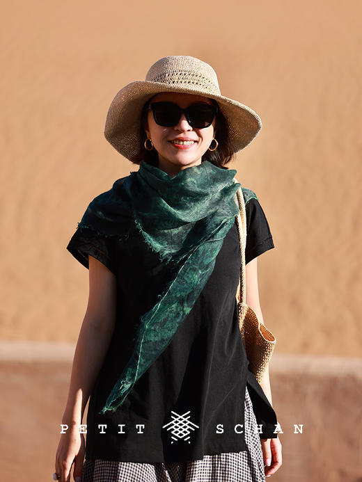 PETIT SCHAN小闪 CLO#815 Beyond the radius 方圆之外 棉麻索罗娜镂空开叉T恤 商品图2