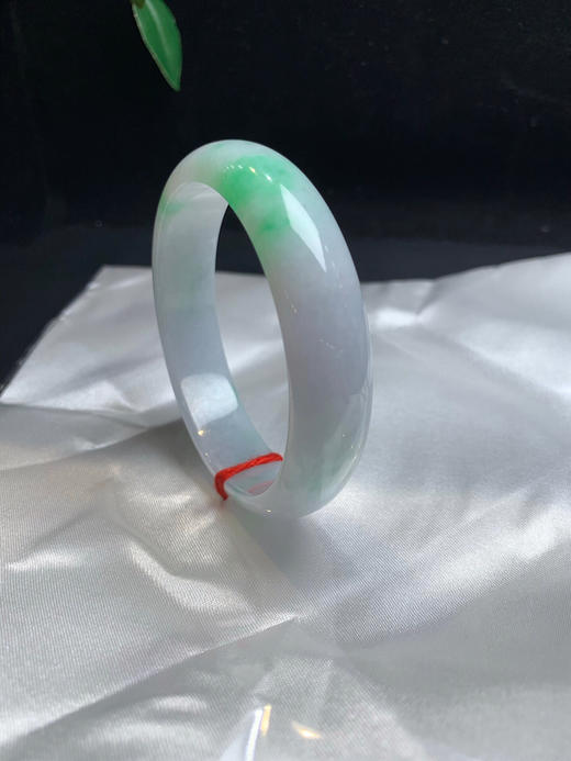 612970，58.8飘绿正圈，底妆细腻。清新阳绿色，版型不错 商品图2