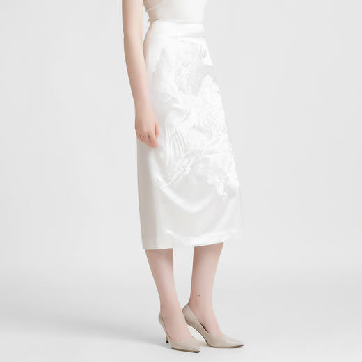 LIZZY 早秋 复古新中式刺绣修身中长款显瘦包臀半身裙7857 商品图3