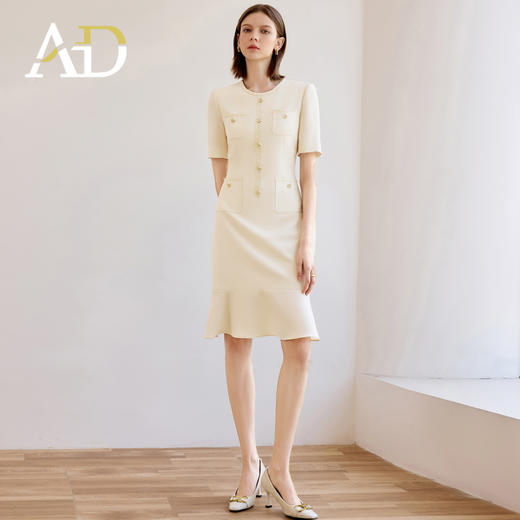 AD高端米白色小香风圆领连衣裙女夏新款短袖法式鱼尾裙通勤工作服 商品图3