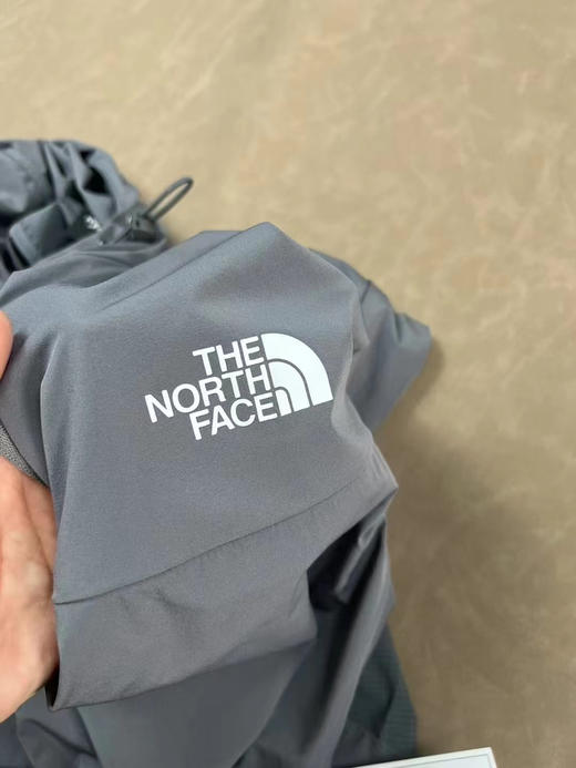 正品TNF北面 户外运动UPF50+防晒防晒服皮肤衣 
尺码M～2XL
原价800➕ 商品图5