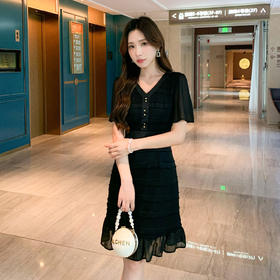 奢姿大码女装2025夏季V领时尚连衣裙胖妹妹减龄荷叶边拼接裙子9952893044