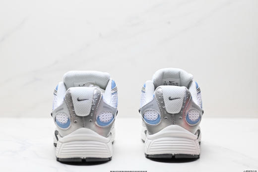 耐克Nike V5 RNR复古百搭防滑耐磨低帮休闲运动跑步鞋HJ5228-101男女鞋 商品图5