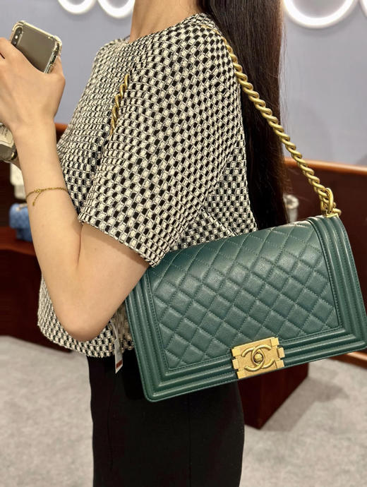 Chanel leboy 中号 绿色 荔枝牛 斜挎包 商品图2