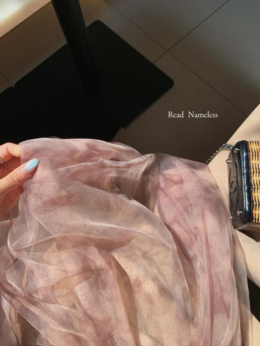Read Nameless /天爽亚麻露背背心+晕染纱裙 2025/5/19 商品图4