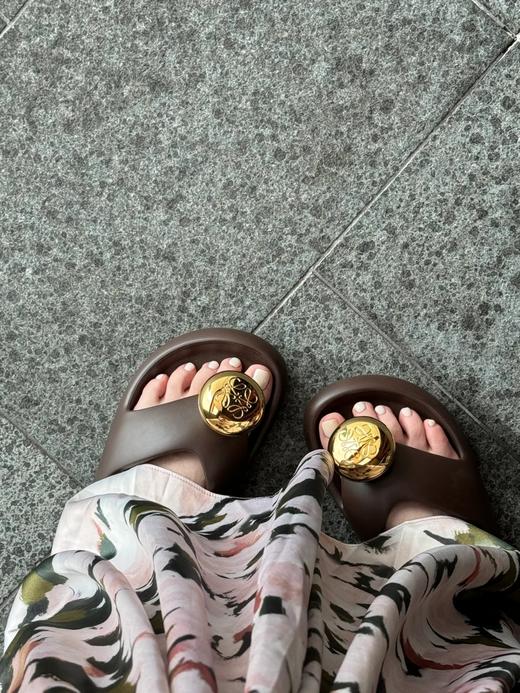 罗意威 鹅卵石圆球夹脚拖 胖嘟嘟的面包感太可爱啦！(HC) 商品图8