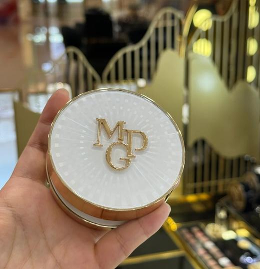 毛戈平星耀锁妆遮瑕气垫BB霜 701白皙肤色 702健康肤色 商品图0