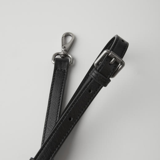 ROMI STUDIO实用主义松软质感  100%牛皮云朵保龄球包RWCLP32911 商品图3