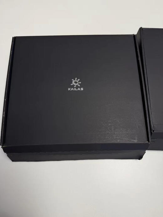 原单正品凯乐石m8，防晒衣，原价1400，

内置芯片，盒子，信封，整套俱全 商品图1