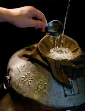 白酒界变天了？！1499的五粮液硬通货，今天188抱走2瓶！ 