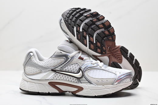耐克Nike V5 RNR复古百搭防滑耐磨低帮休闲运动跑步鞋HJ5228-101男女鞋 商品图4