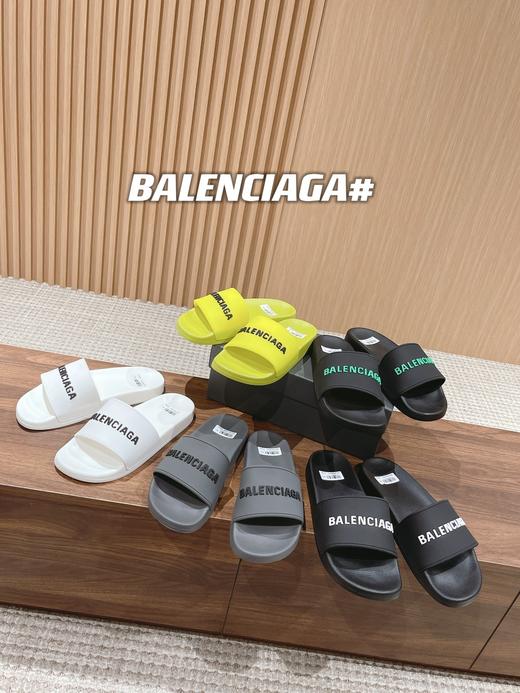 巴黎世家 情侣款 夏季经典款沙滩拖（HC） 商品图0