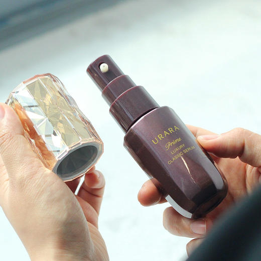 资生堂URARA悠莱 恒采之能奢宠鎏金经典精萃液35ml（日产）滋养修护保湿抗皱精华液 商品图2