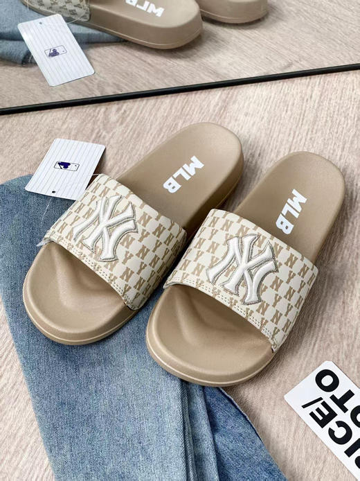 男女同款𝐌𝐥𝐛原版代工拖鞋特价无盒袋装 商品图8