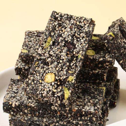 西域美农 五黑钙力糕200g*2 甄选5种黑色食材 清甜不腻 配料干净 独立袋装 48小时发货 商品图7