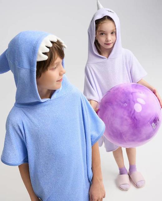 【春上新】8楼爱慕儿童Aimer Kids男孩动物的泡沫之夏鲨鱼浴袍AK244H241，吊牌价399元 商品图2