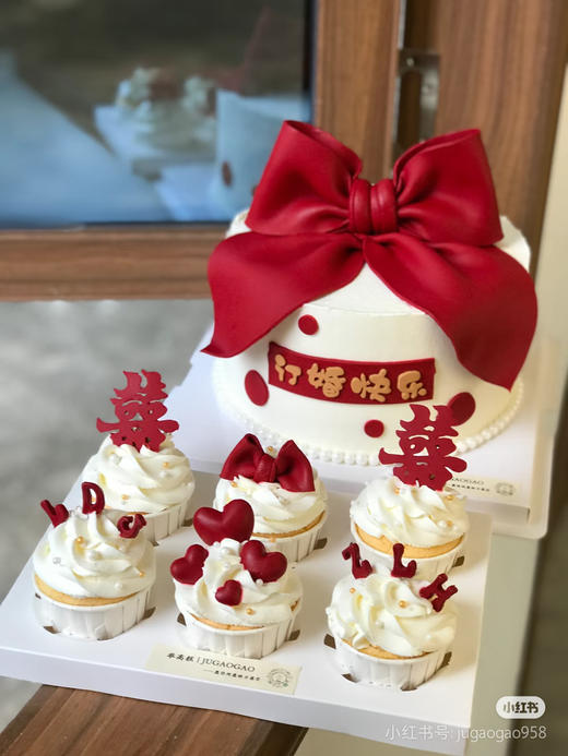 双囍蝶舞 商品图0