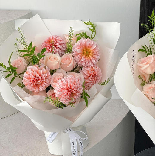 《春之韵》奶油桃子双鱼座花束 商品图2