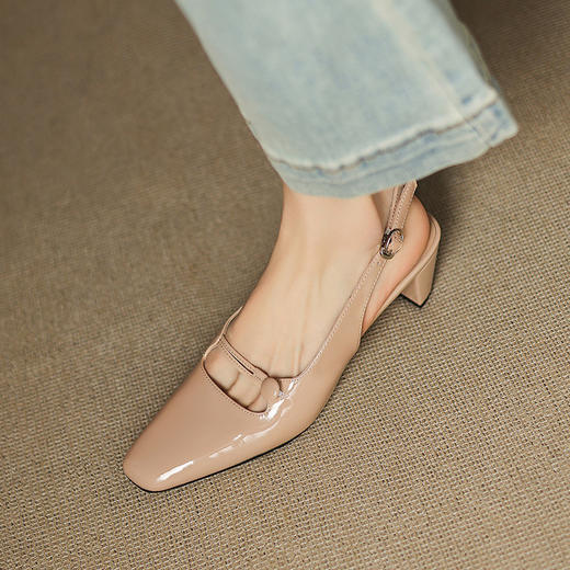 【预售5天】法式绝美包头凉鞋女小方头粗跟后绊带高跟鞋QQJFG&JZ-1896F 商品图4