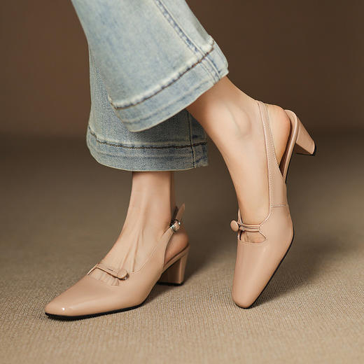 【预售5天】法式绝美包头凉鞋女小方头粗跟后绊带高跟鞋QQJFG&JZ-1896F 商品图2