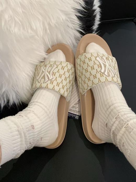 男女同款𝐌𝐥𝐛原版代工拖鞋特价无盒袋装 商品图5