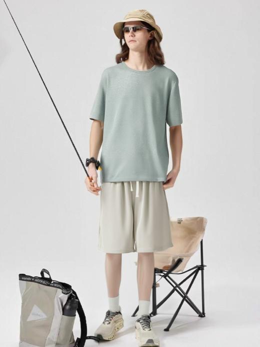 男女同款！【Schenvega--情侣款山系机能休闲套装】迪桑平纹凉感舒适面料 薄荷防晒防蚊速干 吸湿透气耐磨抗起球 宽松版型遮肉显瘦高弹力 夏日通勤户外休闲百搭 商品图7