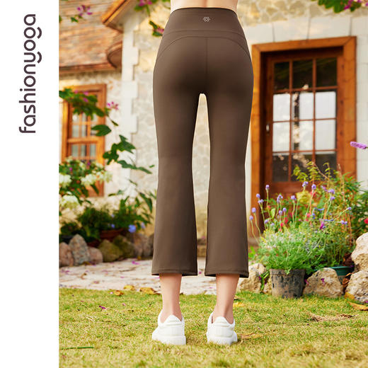 凡圣瑜伽直筒小微喇八分裤 FC15785 商品图4