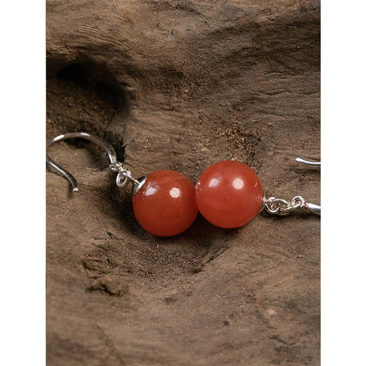 牧衣游 玛瑙南红925银耳环气质百搭耳饰 南红【不支持会员折】 商品图2