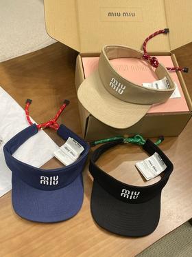 miumiu 新品时尚空顶帽时尚与实用的完美融合三色可选（CO）