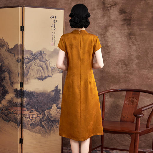 KQ-621633花萝香云纱2025夏新款时尚清冷新中式真丝提花旗袍连衣裙女金色裙 商品图3