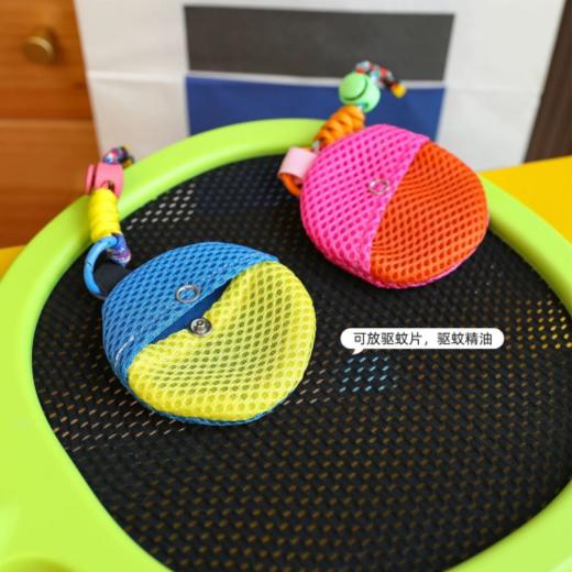 💥【ZBYEO 夏日多巴胺驱蚊收纳小包挂件】防蚊界的颜值担当，萌娃夏日必备！🦟🍃每个图案都可爱 都充满童真 还可作为耳塞耳机 🌸收纳袋使用 作为日常穿搭配饰也好看🎧𓏽*¨*•.¸¸♫ 商品图2