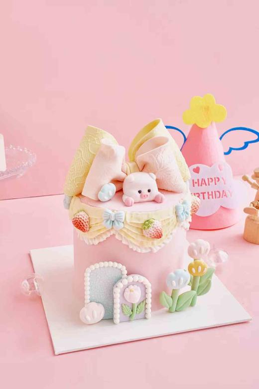 花间小猪主题蛋糕 商品图0