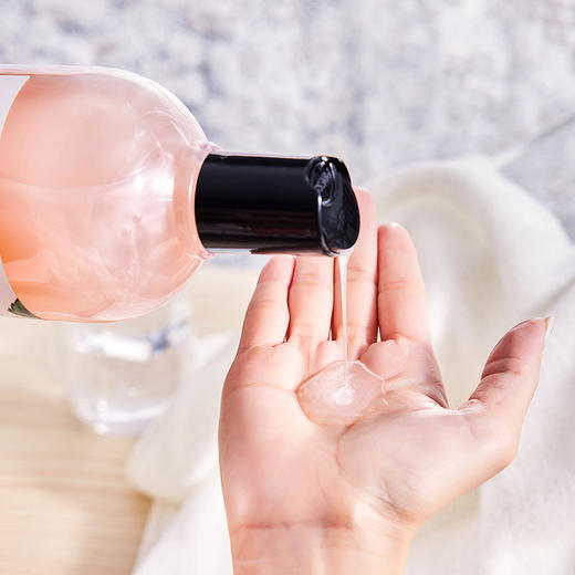 【大牌奢香同款原料 】 香氛洗衣液 1L*2瓶 商品图3