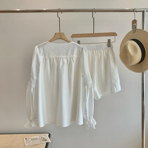 正品版本Fabriqu*e镂空刺绣衬衫短裤套装051908 商品图12