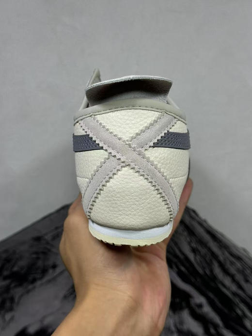 外贸原单全新鬼虎 Onitsuka Tiger MEXICO 66 龙年限定 一脚蹬板鞋
尺码40-45 商品图1