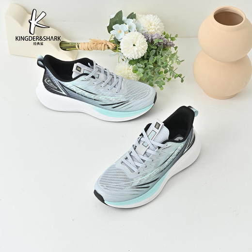 经典鲨2025年夏季新品时尚潮流男士系带舒适透气休闲跑步鞋KF09-513021 商品图3