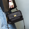 【预售3天】2025新款斜挎女包大容量高级感手提单肩包V90638 商品缩略图1