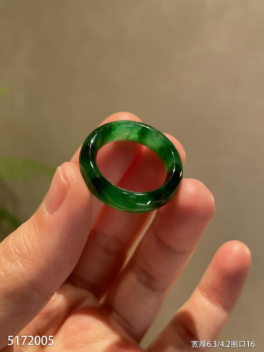 5172005，扳指，圈口16。具体价格微信咨询 商品图1