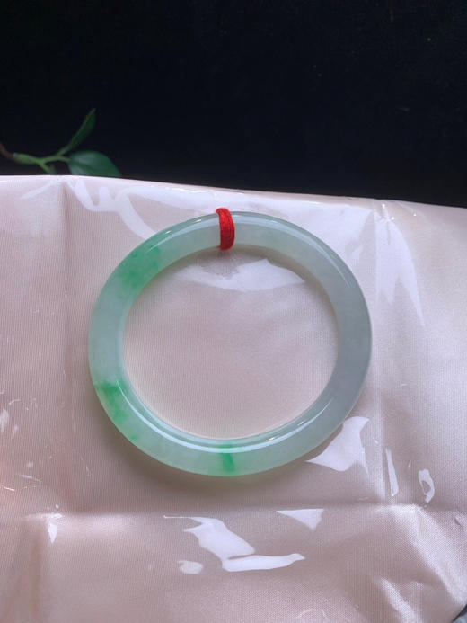 612991，53 冰绿贵妃圆条，冰冰的，一截飘甜绿色，秀气干净，甜甜的 商品图2